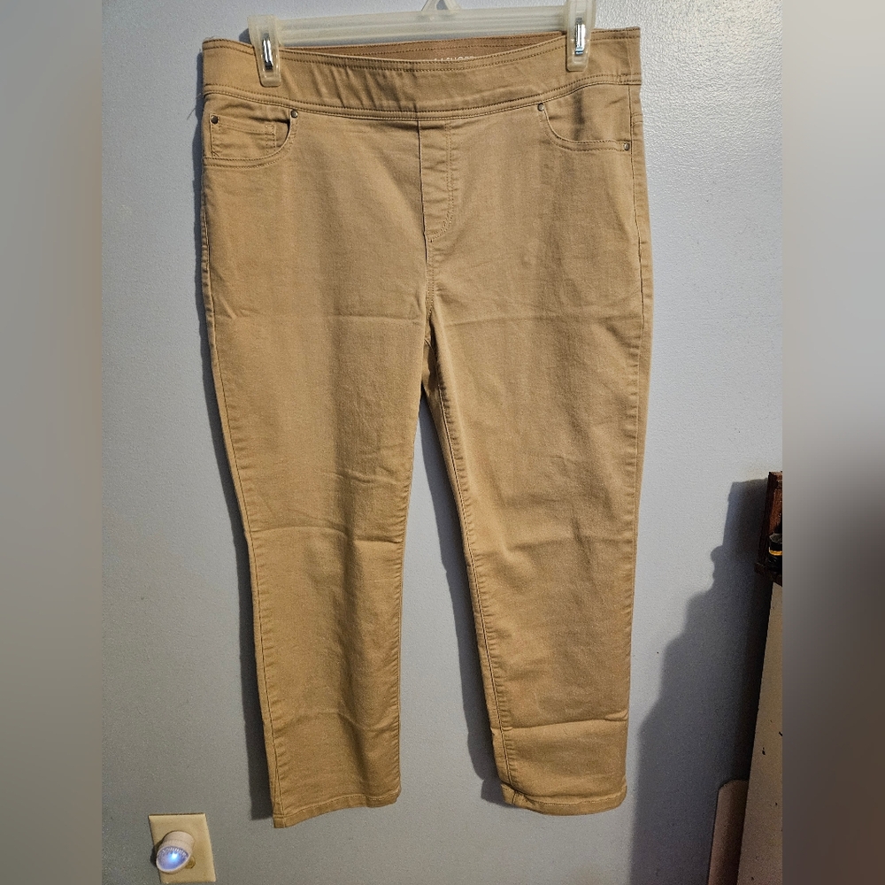 Stretchy khaki slacks